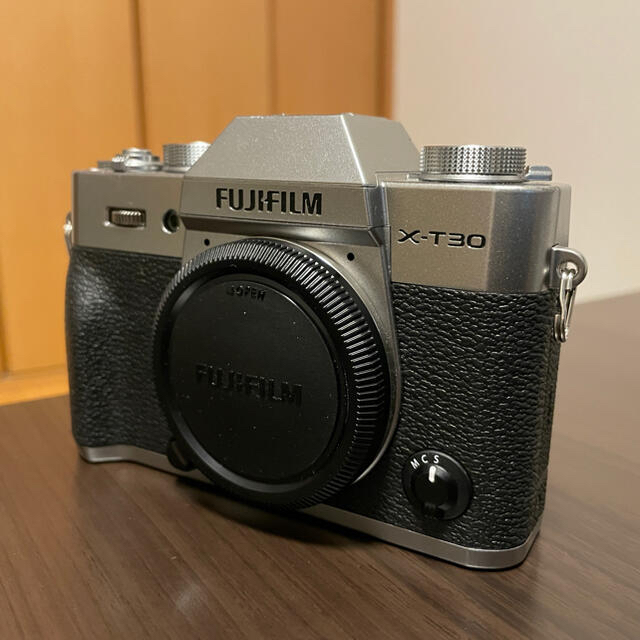 FUJIFILM X-T30