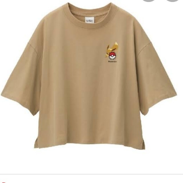 GU(ジーユー)のGUイーブイTシャツ レディースのトップス(Tシャツ(半袖/袖なし))の商品写真
