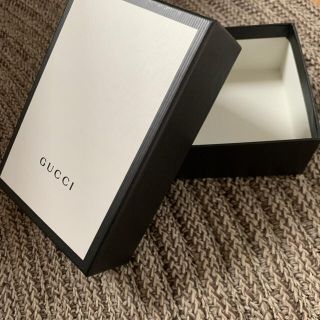 GUCCI 二つ折り財布 空箱(ショップ袋)