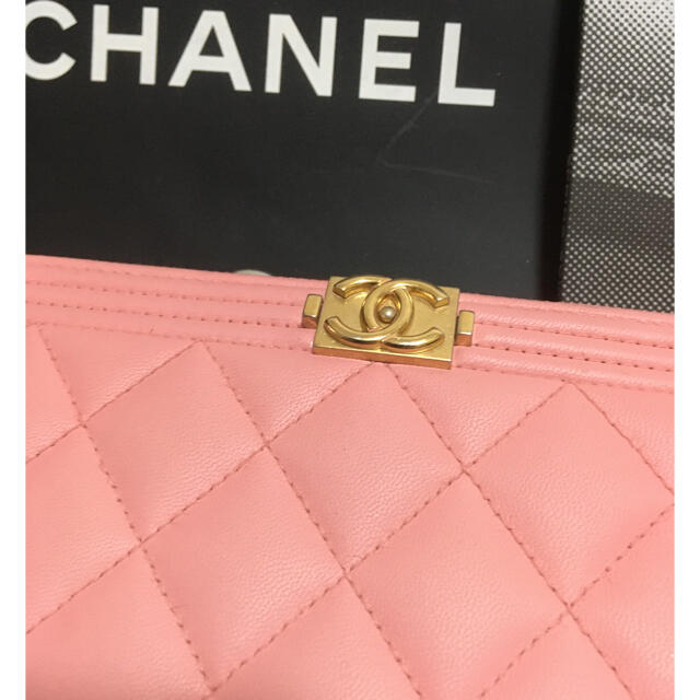 CHANEL(シャネル)のREI様専用♡超美品 ★  シャネル ボーイシャネル ラウンド 長財布 正規品 レディースのファッション小物(財布)の商品写真