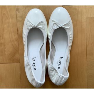 レペット(repetto)のクルントウキョウ kuruntokyo エナメルバレエシューズ 26センチ(バレエシューズ)