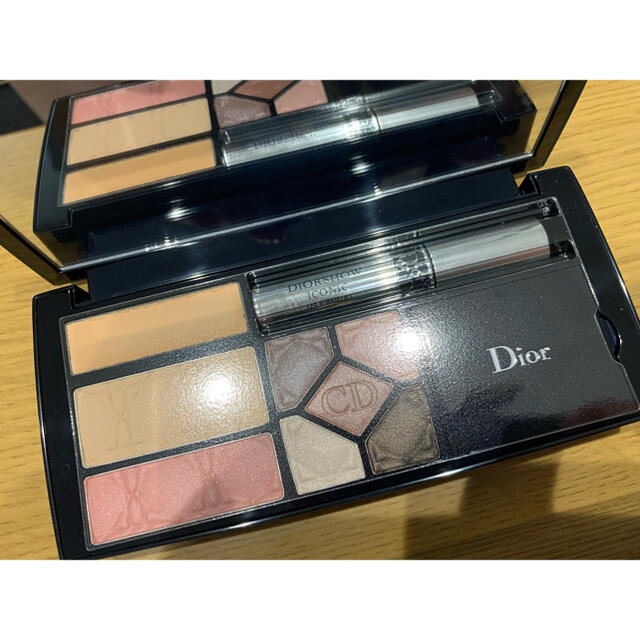 Dior(ディオール)の新品★DIOR MAKEUP PALETTE コスメ/美容のキット/セット(コフレ/メイクアップセット)の商品写真