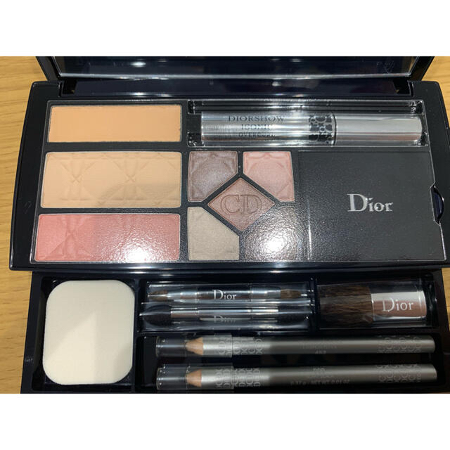 Dior(ディオール)の新品★DIOR MAKEUP PALETTE コスメ/美容のキット/セット(コフレ/メイクアップセット)の商品写真