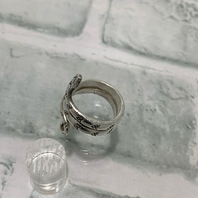 ヴィンテージ　シルバージュエリー　スネーク　リング メンズのアクセサリー(リング(指輪))の商品写真