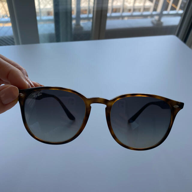 Ray-Ban(レイバン)のレイバン サングラス RB4259 レディースのファッション小物(サングラス/メガネ)の商品写真