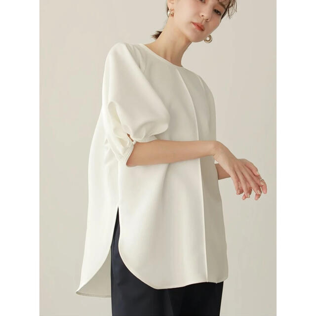 louren puff sleeve over blouseの通販 by Tshop｜ラクマ