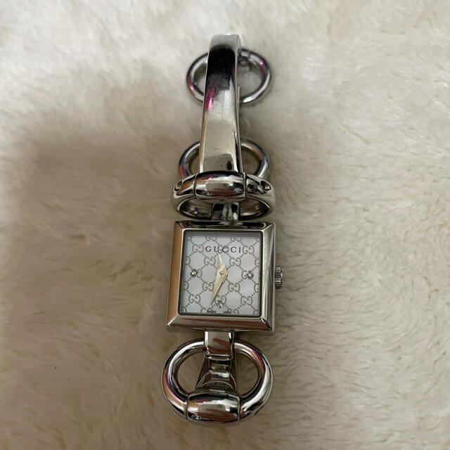 Gucci(グッチ)のGUCCI  時計 トルナブォーニウォッチ　ayn様専用 レディースのファッション小物(腕時計)の商品写真