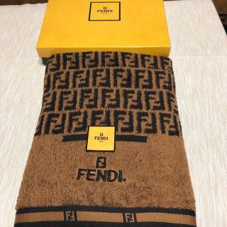 フェンディ(FENDI)のフェンディ バスタオル　新品(タオル/バス用品)