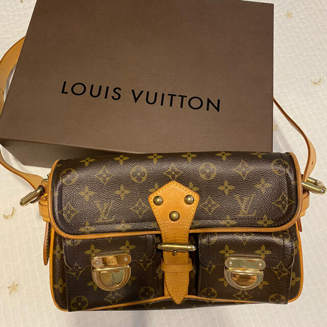 LOUIS VUITTON ハドソン ルイヴィトン ショルダーバッグバッグ