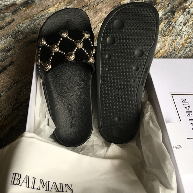 BALMAIN(バルマン)の新品 BALMAIN サンダル レディースの靴/シューズ(サンダル)の商品写真