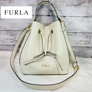 フルラ(Furla)の【良品】FURLA フルラ　巾着型　2wayバッグ　オフホワイト　ショルダー(ショルダーバッグ)