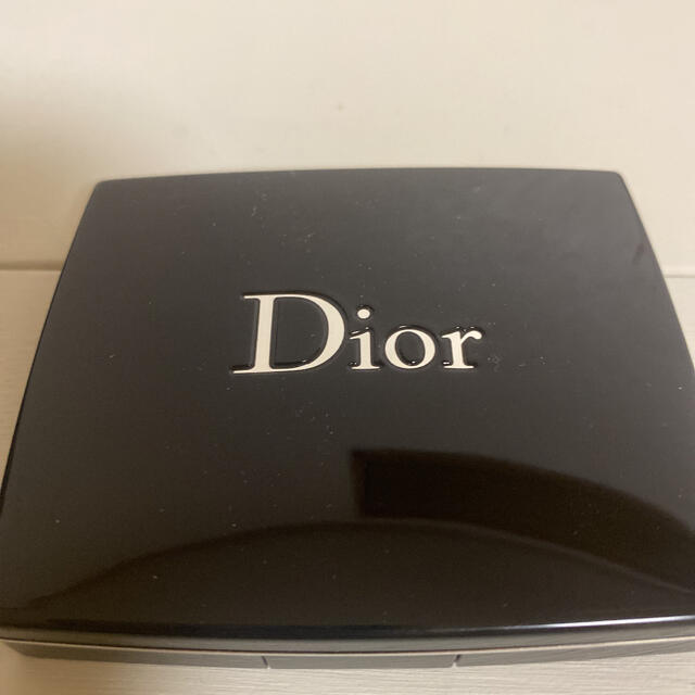 Dior(ディオール)のディオール サンク クルール 717 グリーム コスメ/美容のベースメイク/化粧品(アイシャドウ)の商品写真