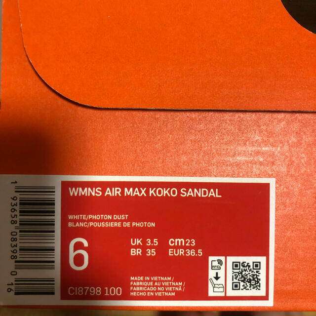 NIKE(ナイキ)のナイキ エアマックス ココ サンダル 24cm レディースの靴/シューズ(サンダル)の商品写真