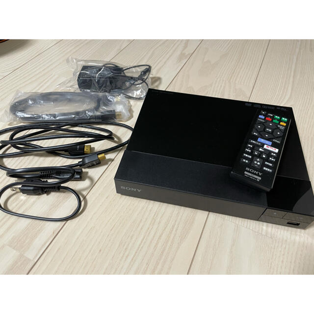 SONY(ソニー)のSONY ブルーレイディスク/DVDプレーヤー BDP-S1500 スマホ/家電/カメラのテレビ/映像機器(DVDプレーヤー)の商品写真