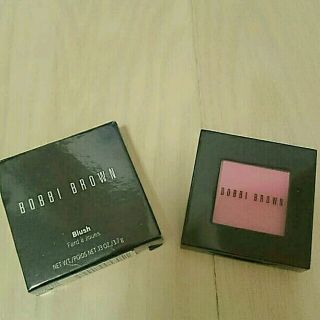 ボビイブラウン(BOBBI BROWN)の【AKI様へ】ボビイブラウンブラッシュ10&ランコムカラーフィーバーグロスセット(チーク)