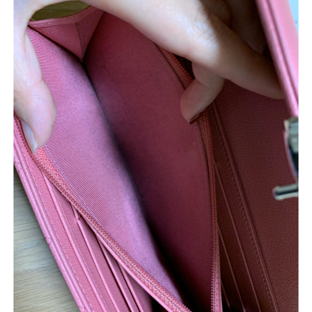 CHANEL(シャネル)のCHANEL正規品長財布 レディースのファッション小物(財布)の商品写真