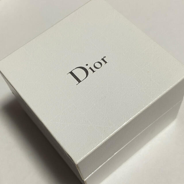 Dior(ディオール)のDior バタフライチャームリング レディースのアクセサリー(リング(指輪))の商品写真