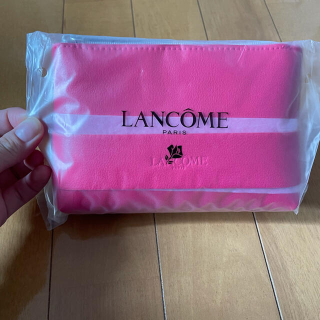 LANCOME(ランコム)の新品未使用　ランコム　ポーチ　化粧ポーチ　ピンク レディースのファッション小物(ポーチ)の商品写真