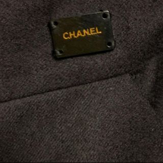 シャネル(CHANEL)の未使用CHANEL フラッグスーカト膝丈34CHANELロゴ入り両川ポケットあり(ひざ丈スカート)