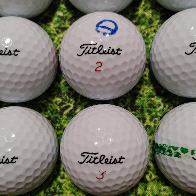 Titleist(タイトリスト)のタイトリスト　HVC-SOFT  FEEL　ロストボール　ゴルフボール　140 スポーツ/アウトドアのゴルフ(その他)の商品写真