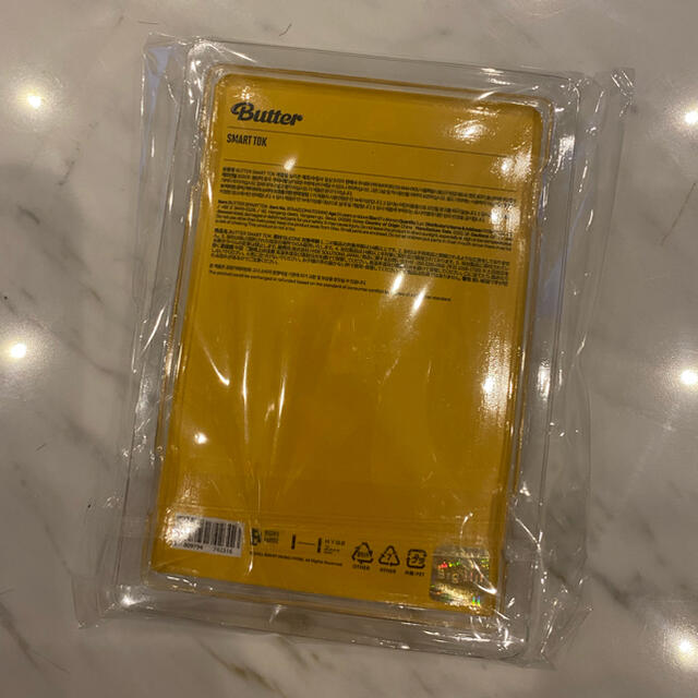 防弾少年団(BTS)(ボウダンショウネンダン)の新品未使用・正規品！BTS butter スマホリング smart tok スマホ/家電/カメラのスマホアクセサリー(その他)の商品写真