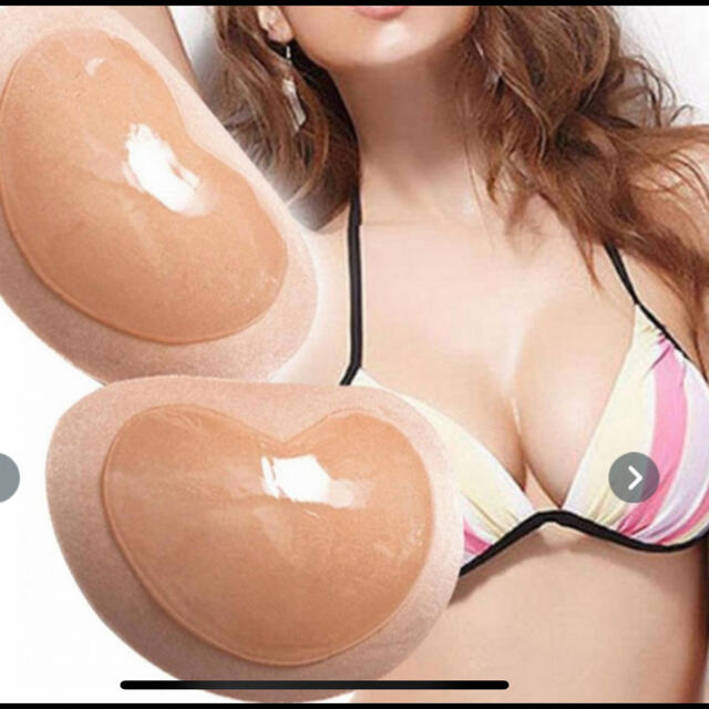 ヌーブラ　胸パッド　ベージュ　貼りつけタイプ　洗える　水着　コスプレ盛り胸　新品 レディースの下着/アンダーウェア(ヌーブラ)の商品写真