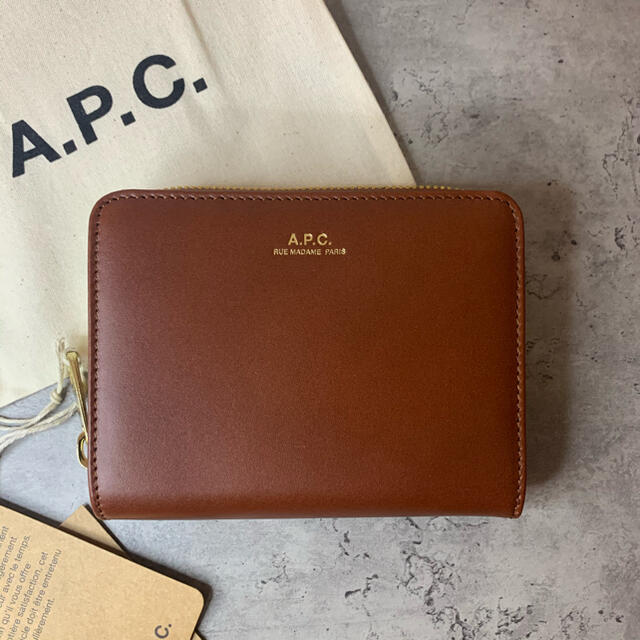 ファッション小物【新品未使用】APC Emmanuelle コンパクトウォレット ブラウン