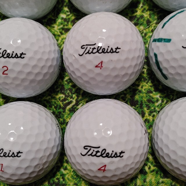 Titleist(タイトリスト)のタイトリスト　HVC-SOFT  FEEL　ロストボール　ゴルフボール　141 スポーツ/アウトドアのゴルフ(その他)の商品写真