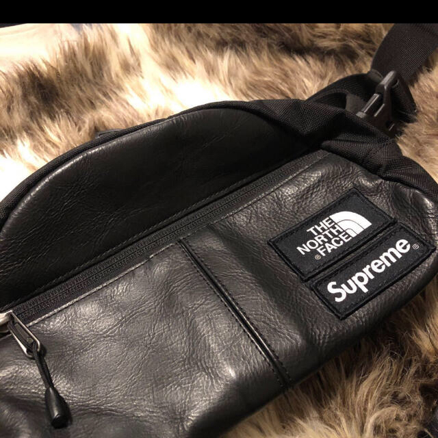 Supreme ノースフェイス　コラボ　ウエストポーチ