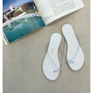 プラージュ(Plage)の【新品】定価￥15400 TKEES ティキーズ トングサンダル レザーサンダル(サンダル)