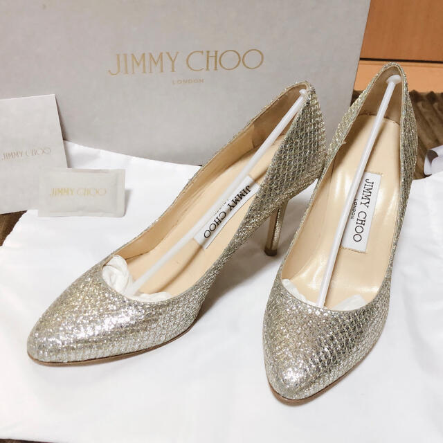 JIMMY CHOO(ジミーチュウ)のジミーチュウ　パンプス　ヒール　シャンパン　ラメ レディースの靴/シューズ(ハイヒール/パンプス)の商品写真