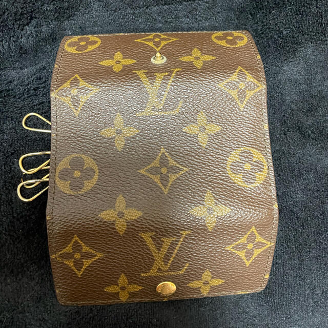 LOUIS VUITTON(ルイヴィトン)のLOUIS VUITTON キーケース　4連 レディースのファッション小物(キーケース)の商品写真