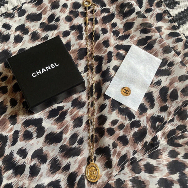 CHANEL(シャネル)のCHANEL本物レア希少ヴィンテージ ココマークネックレス男性やコレクターにも レディースのアクセサリー(ネックレス)の商品写真