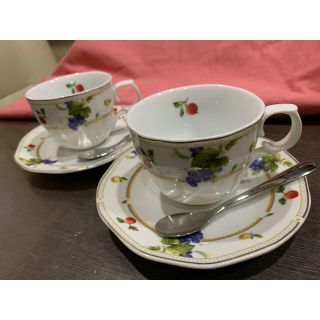 ローゼンタール(Rosenthal)のジョバンニバレンチノ　ティーカップ2脚　ティースプーン付き(グラス/カップ)