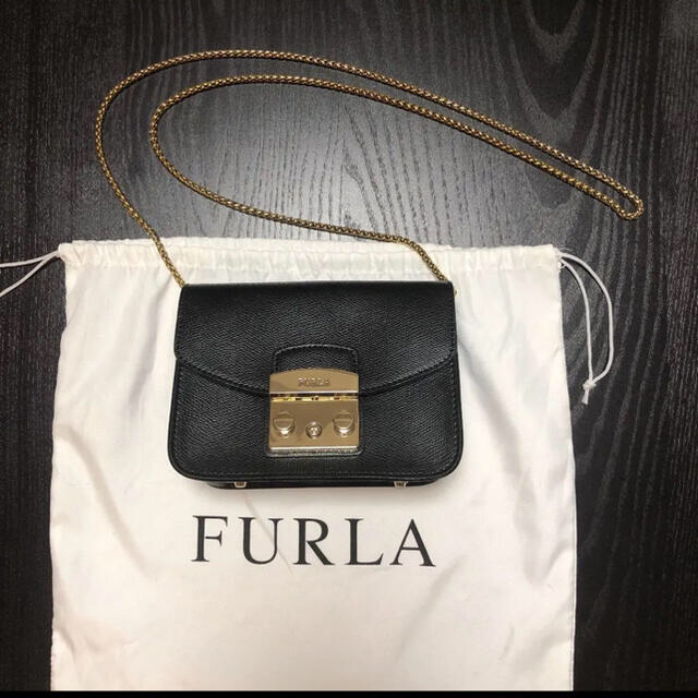 Furla - フルラ FURLA メトロポリス ショルダーバッグ ブラック