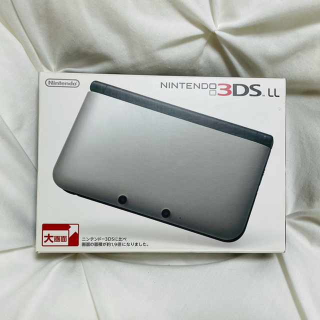 Nintendo 3DS  LL 本体 シルバー/ブラック