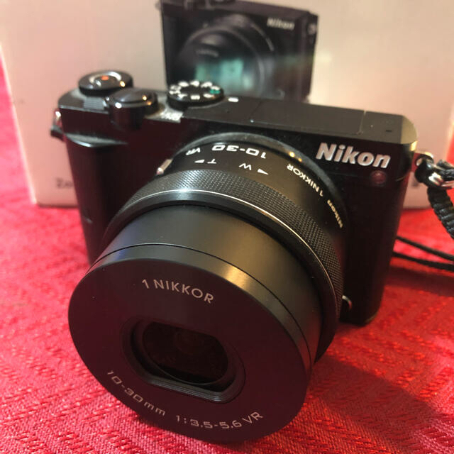 時間限定値下げ Nikon １ZOOM LENS kit BLACK