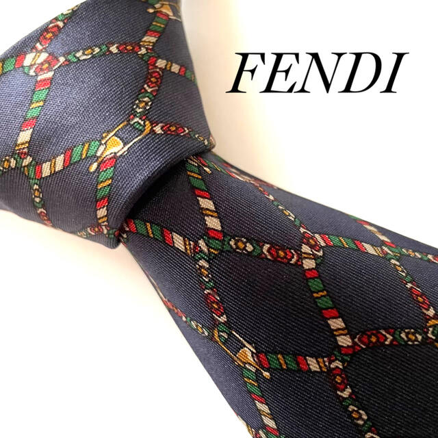 FENDI(フェンディ)のFENDI フェンディ　ネクタイ　送料無料 メンズのファッション小物(ネクタイ)の商品写真