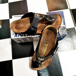 BIRKENSTOCK - キムタク着BIRKENSTOCK×HTCラムゼスフラワースタッズ ...