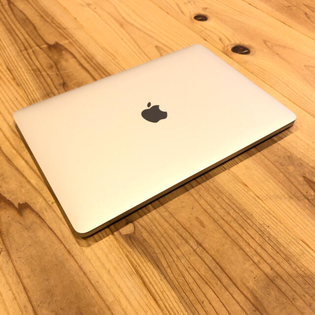 格安！MacBook pro 13インチ 2016