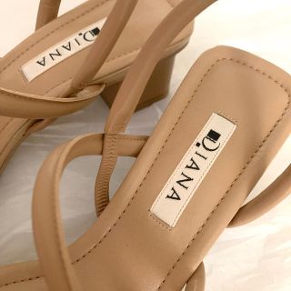 DIANA - DIANAのもっちりチューブストリングサンダル値下げ中の
