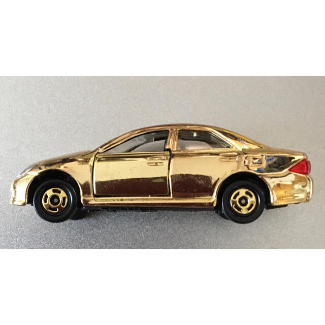Takara Tomy - トミカ トヨタ クラウン 中古 ミニカー 金メッキ Takara Tomy - トミカ トヨタ クラウン 中古 ミニカー 金メッキ