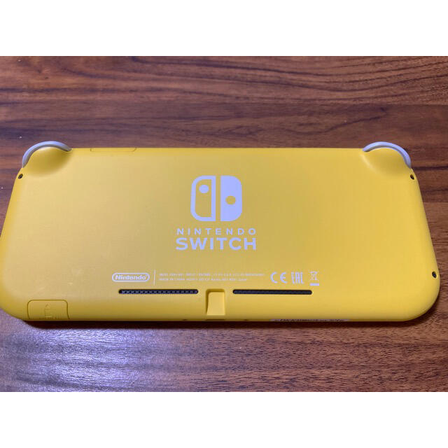 Switch Lite イエロー 品 ソフトケース フィルム付き 3