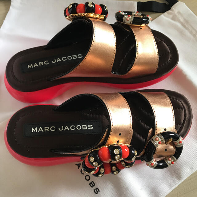 MARC JACOBS(マークジェイコブス)の本革サンダル レディースの靴/シューズ(サンダル)の商品写真