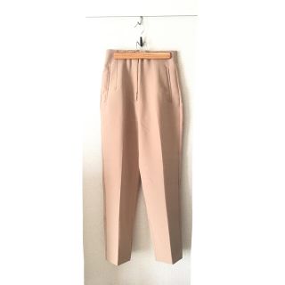 ザラ(ZARA)の【新品未使用】大人気　ZARA ハイウエストパンツ(クロップドパンツ)