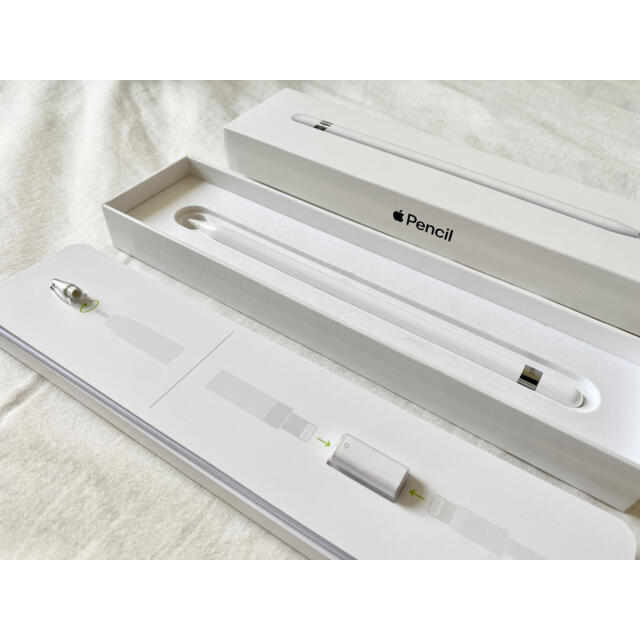 Apple(アップル)の【超美品】Apple pencil 第1世代 スマホ/家電/カメラのPC/タブレット(その他)の商品写真
