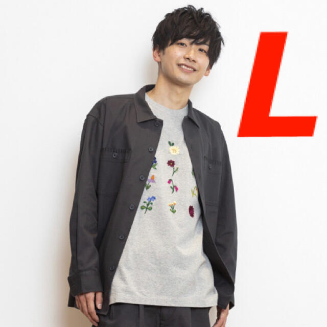 UNIQLO(ユニクロ)のユニクロ　JWアンダーソン　クルーネックＴシャツ　Lサイズ メンズのトップス(Tシャツ/カットソー(半袖/袖なし))の商品写真