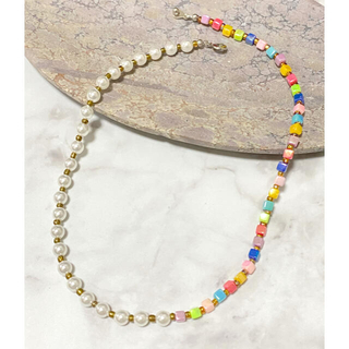 トゥデイフル(TODAYFUL)のsquare colorful Pearl mix necklace パール(ネックレス)