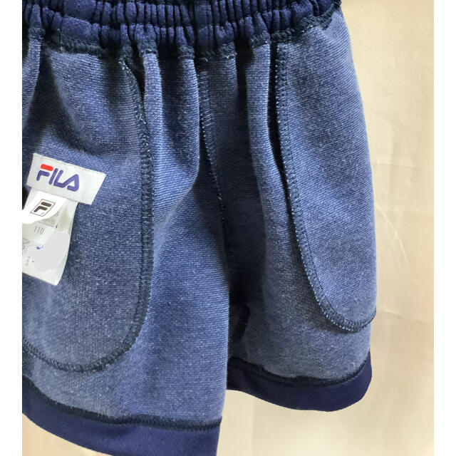 FILA(フィラ)の体操服　幼稚園　フィラ　半袖　半ズボンセット　美品　110センチ キッズ/ベビー/マタニティのキッズ/ベビー/マタニティ その他(その他)の商品写真