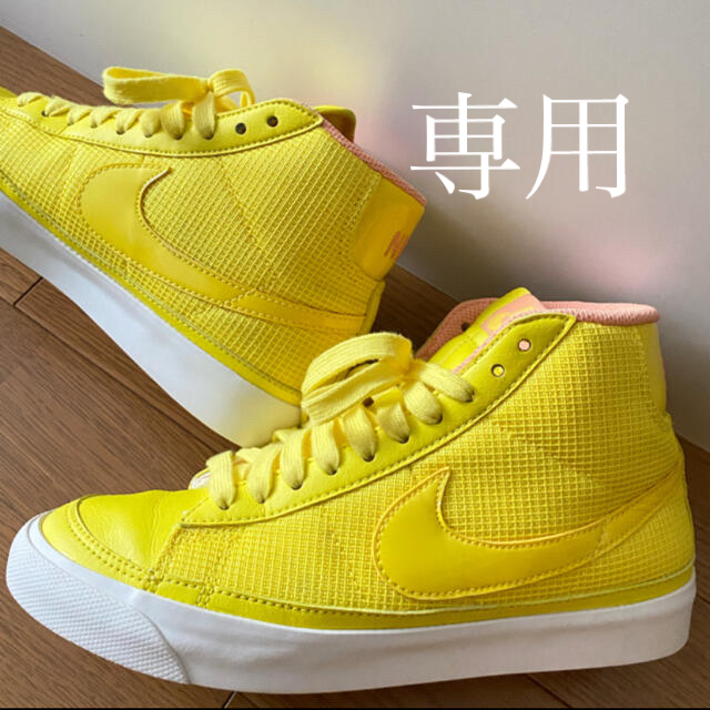 NIKE - NIKE ハイカット スニーカー イエロー 24㌢の通販 by かなへー